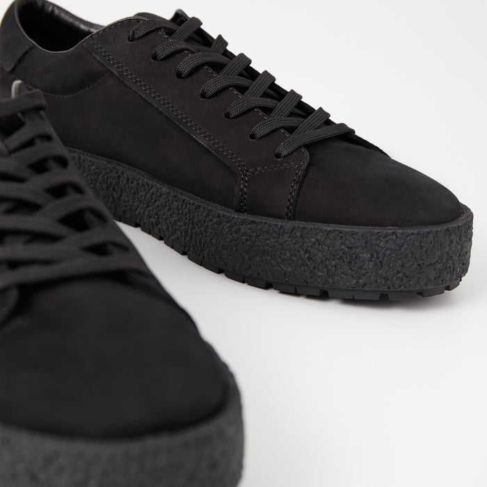 Fred Sneakers in Black