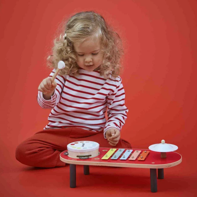 Confetti Musical Activity Table