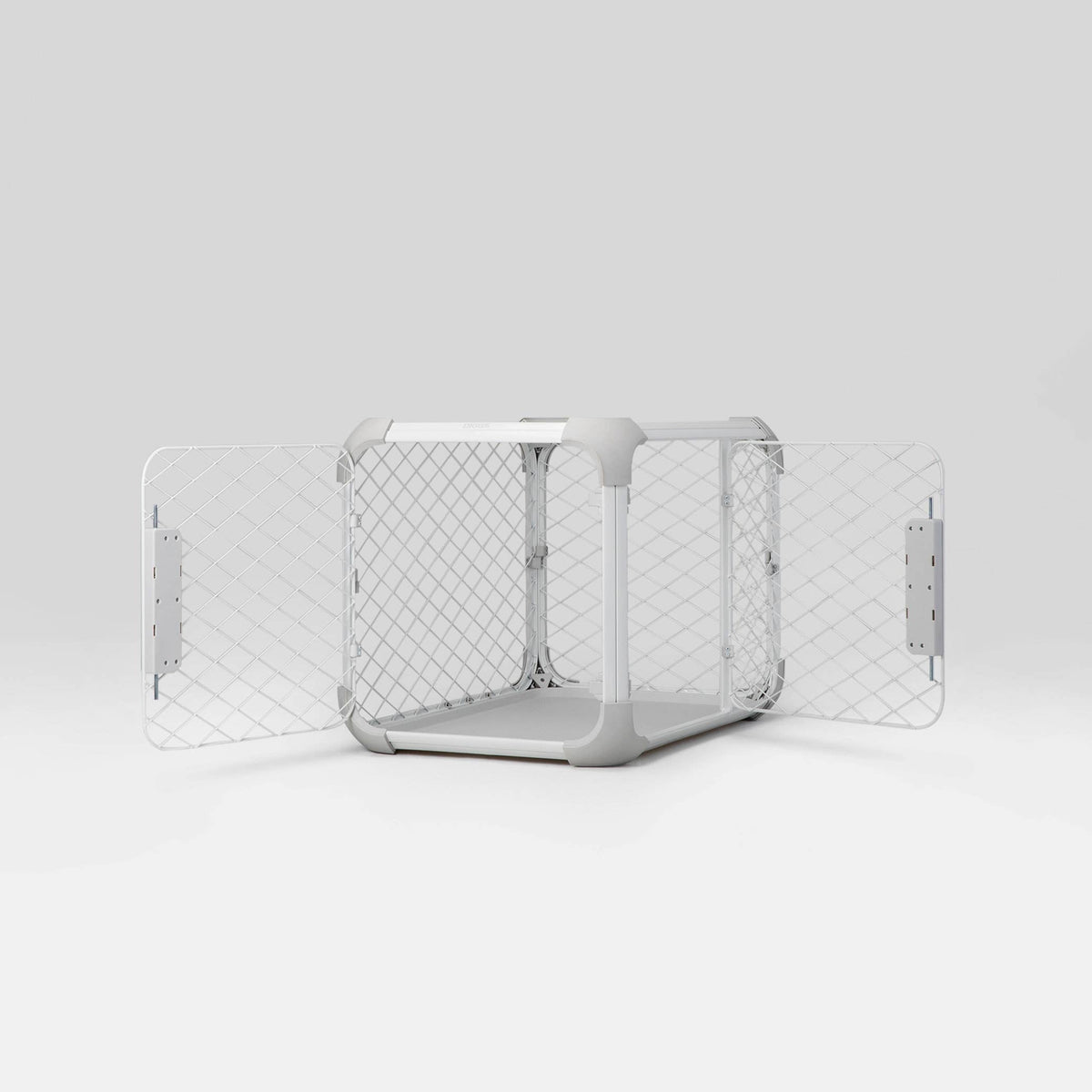 Diggs - Evolv Dog Crate
