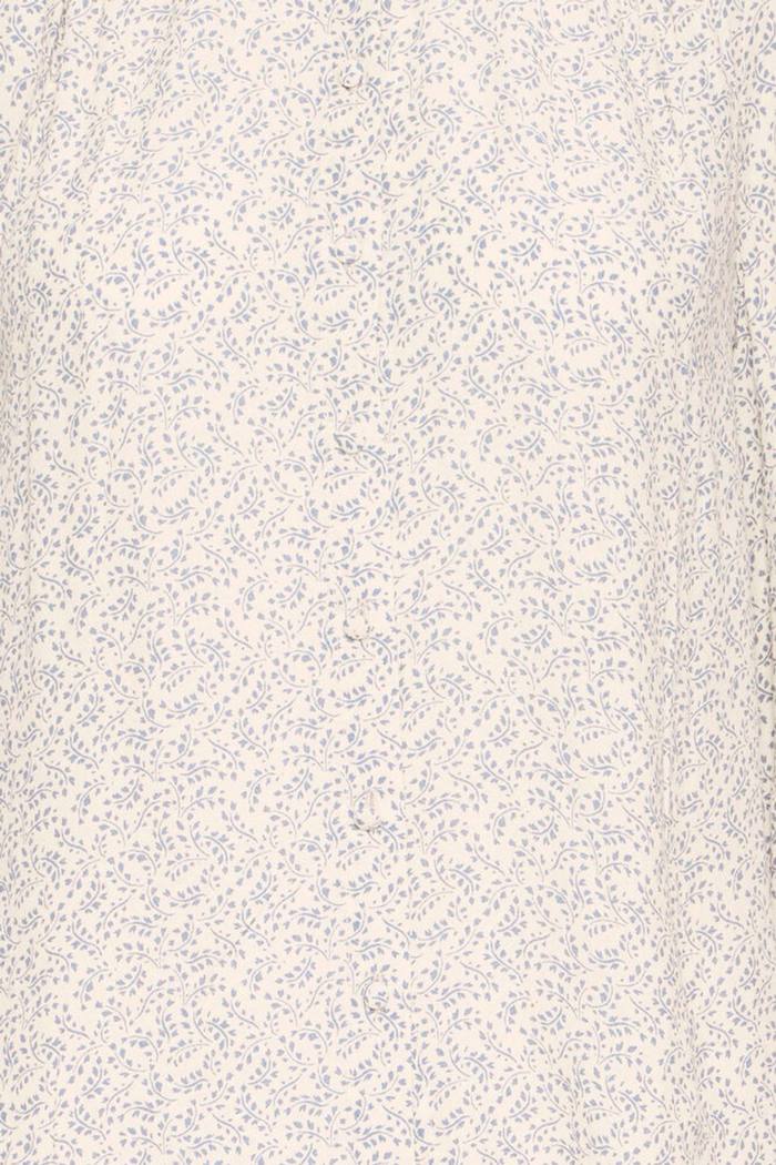 Soft viscose shirt by Atelier Rêve in a birch print. Lightweight, relaxed fit with cropped sleeves. Easy everyday styling. Shop now at Dotique.
