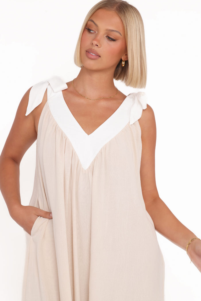 Petal and Pup USA DRESSES Dami Maxi Dress - Oatmeal