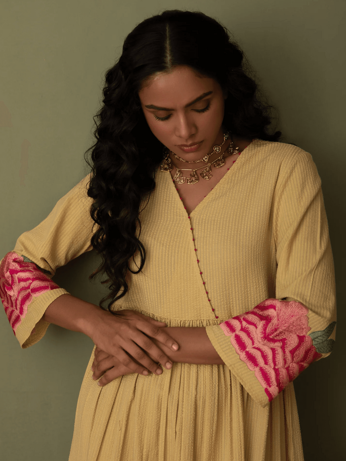 Kurta Set With Heavy Embroidery Sleeves