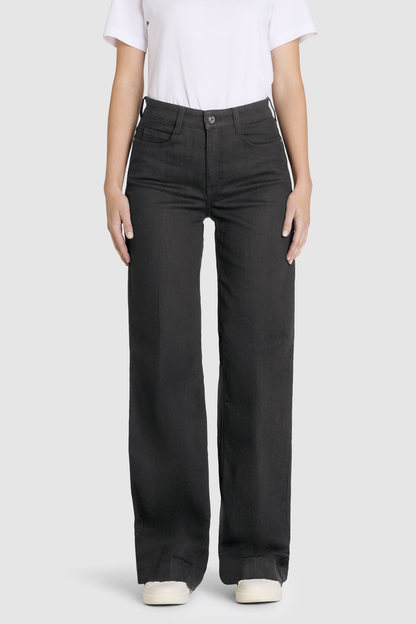 Front view of MAC Jeans 5228-90-0387L D999 Black Wide Authentic Stretch Denim Jeans by Mac Jeans, shop Mac Jeans at Dotique