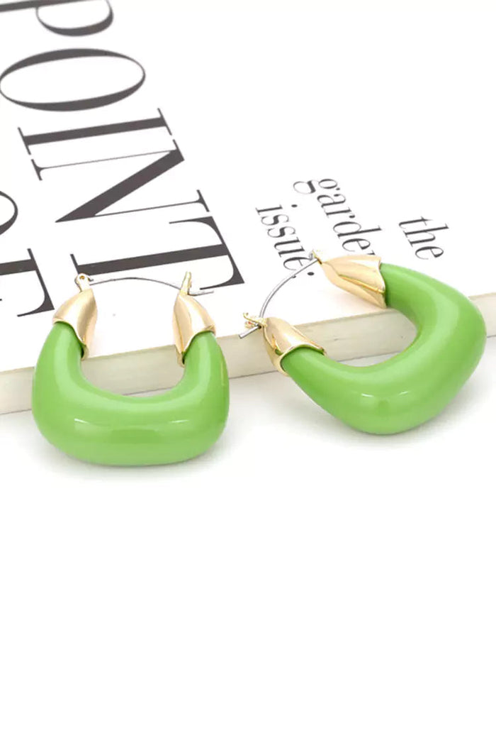 Maelira Green Resin Earrings