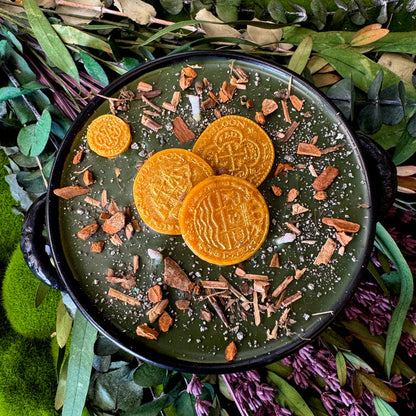 Money Pot Cauldron Candle