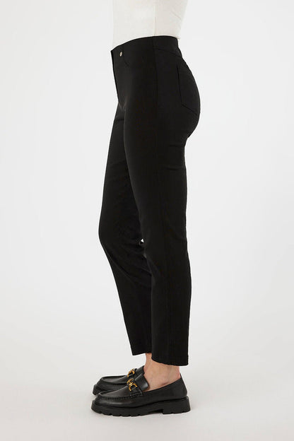 Robell Bella 51559 73cm- Short Fit - Black model side
