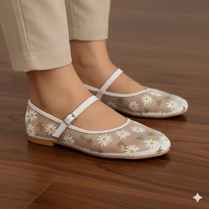 Sunlit Daisy Net Pumps