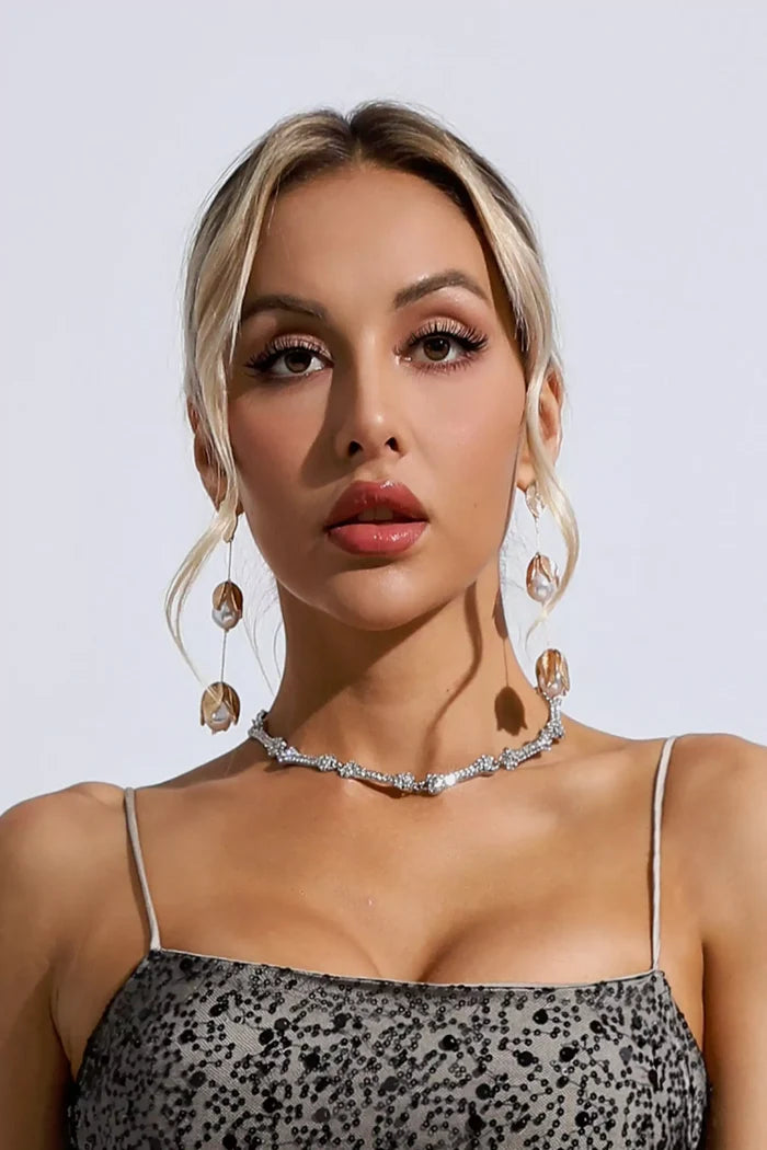 Xipil Pearl Drop Earrings